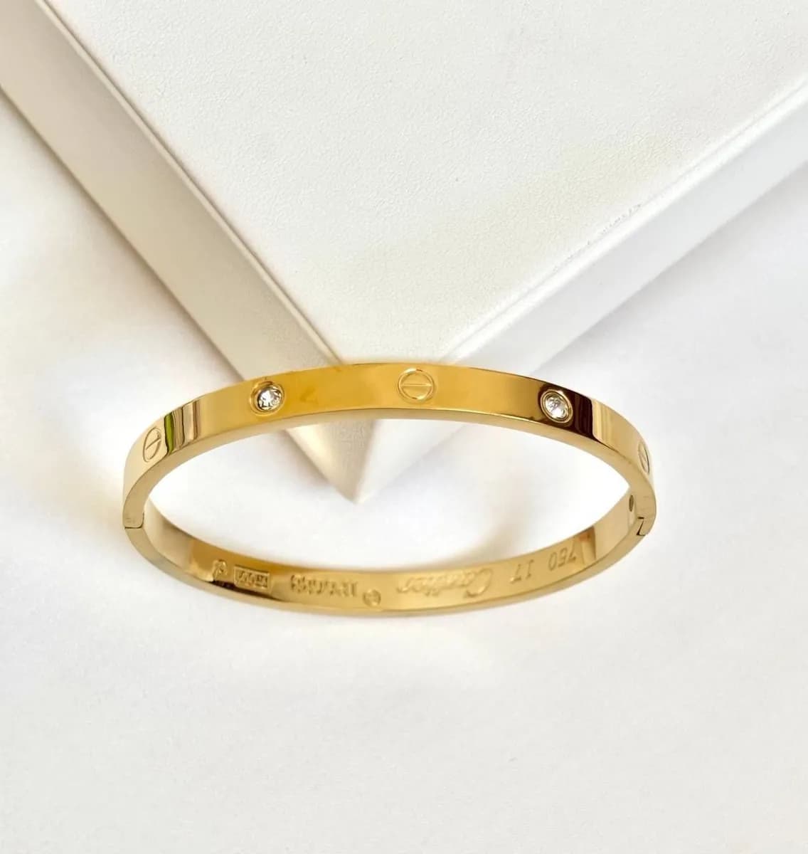 Cartier diamond set